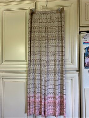 Ruby Rd. Pants with Pink Ombre Pattern